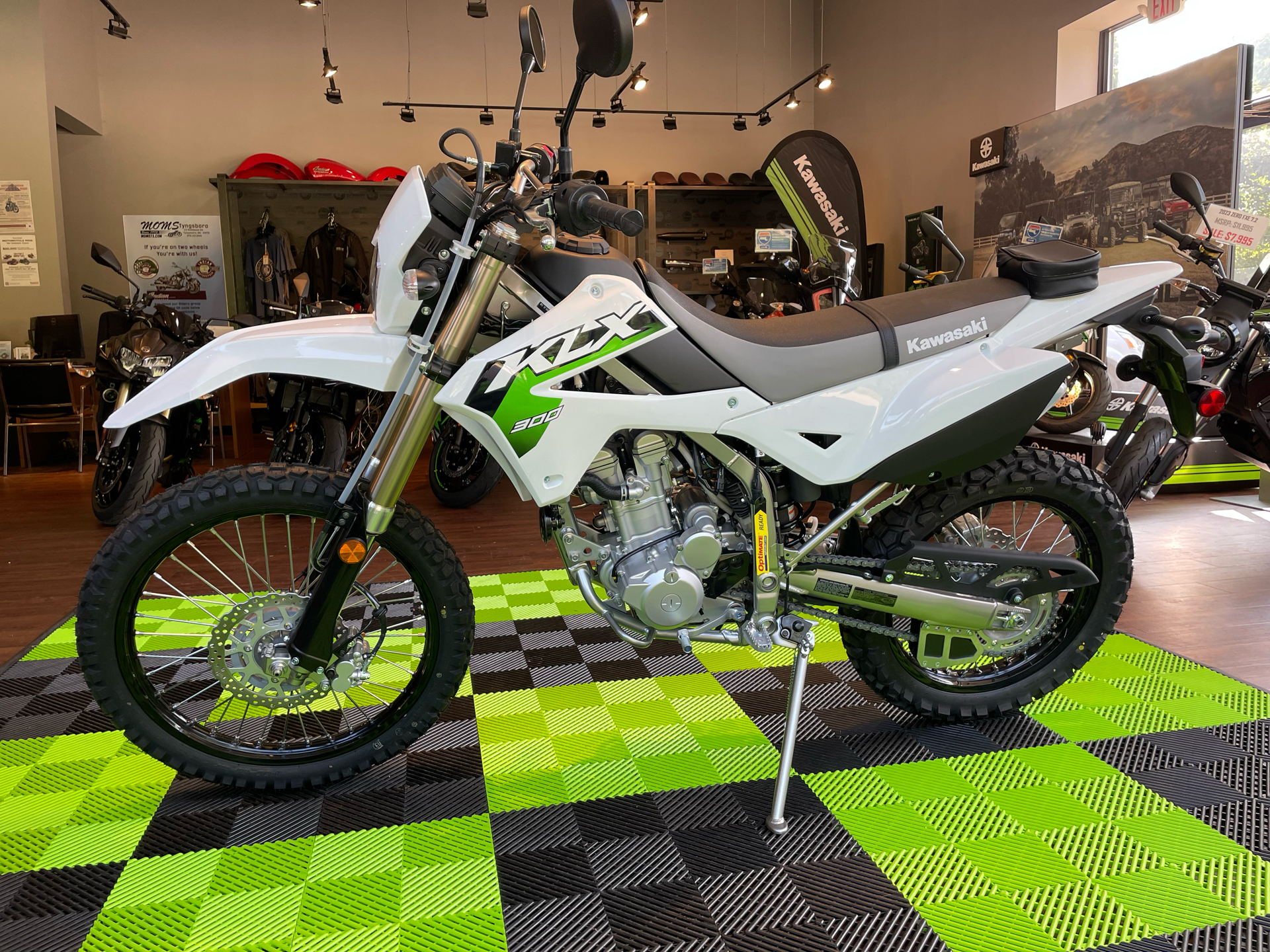 2026 Kawasaki KLX 300 in Tyngsboro, Massachusetts - Photo 9