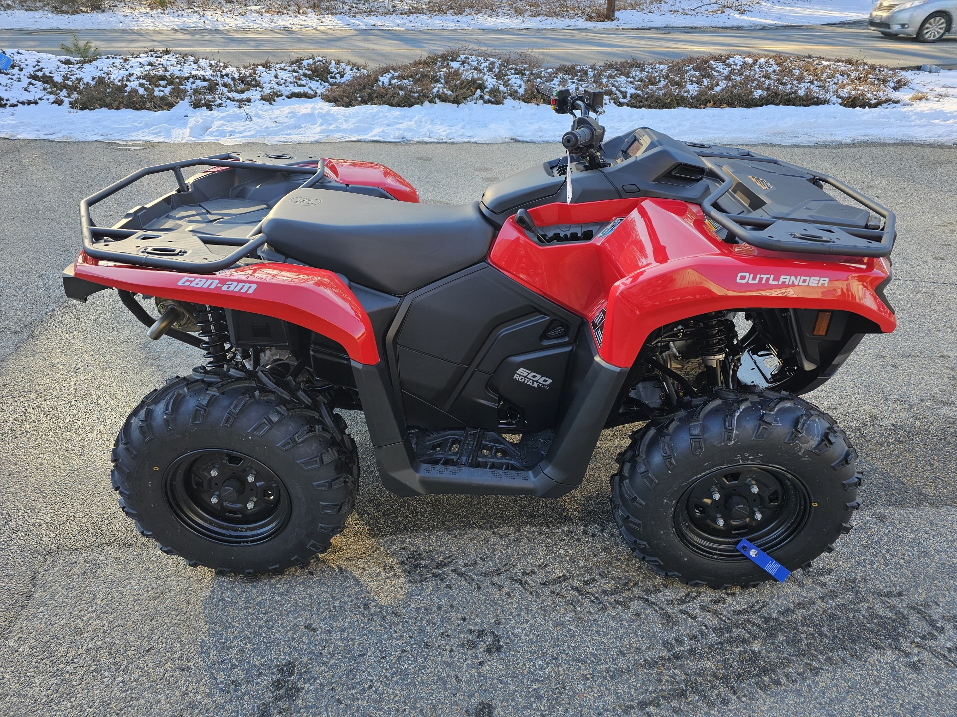 2025 Can-Am Outlander DPS 500 in Tyngsboro, Massachusetts - Photo 8