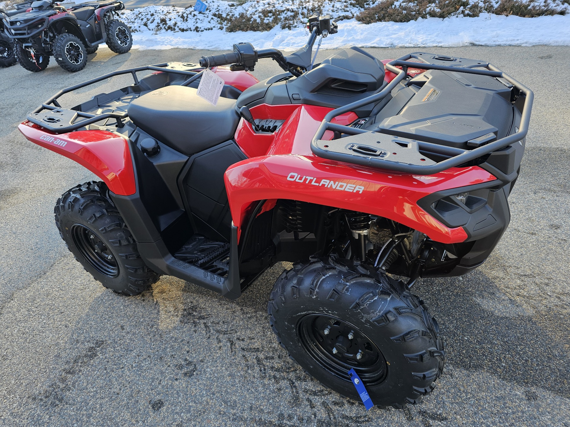 2025 Can-Am Outlander DPS 500 in Tyngsboro, Massachusetts - Photo 10