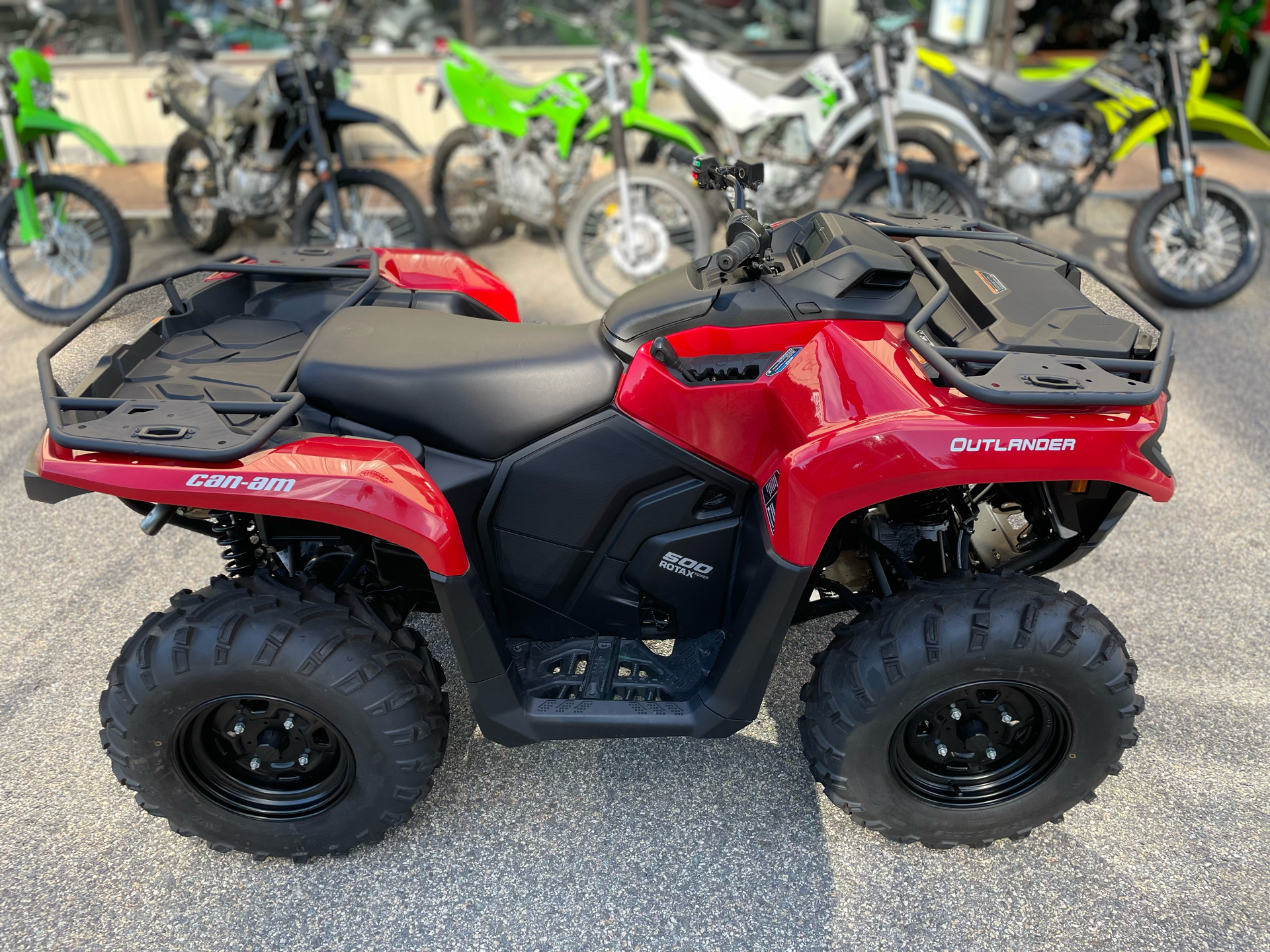 2025 Can-Am Outlander DPS 500 in Tyngsboro, Massachusetts - Photo 17