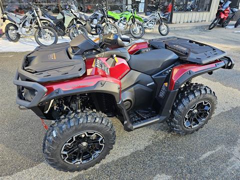 2025 Can-Am Outlander XT 850 in Tyngsboro, Massachusetts - Photo 6