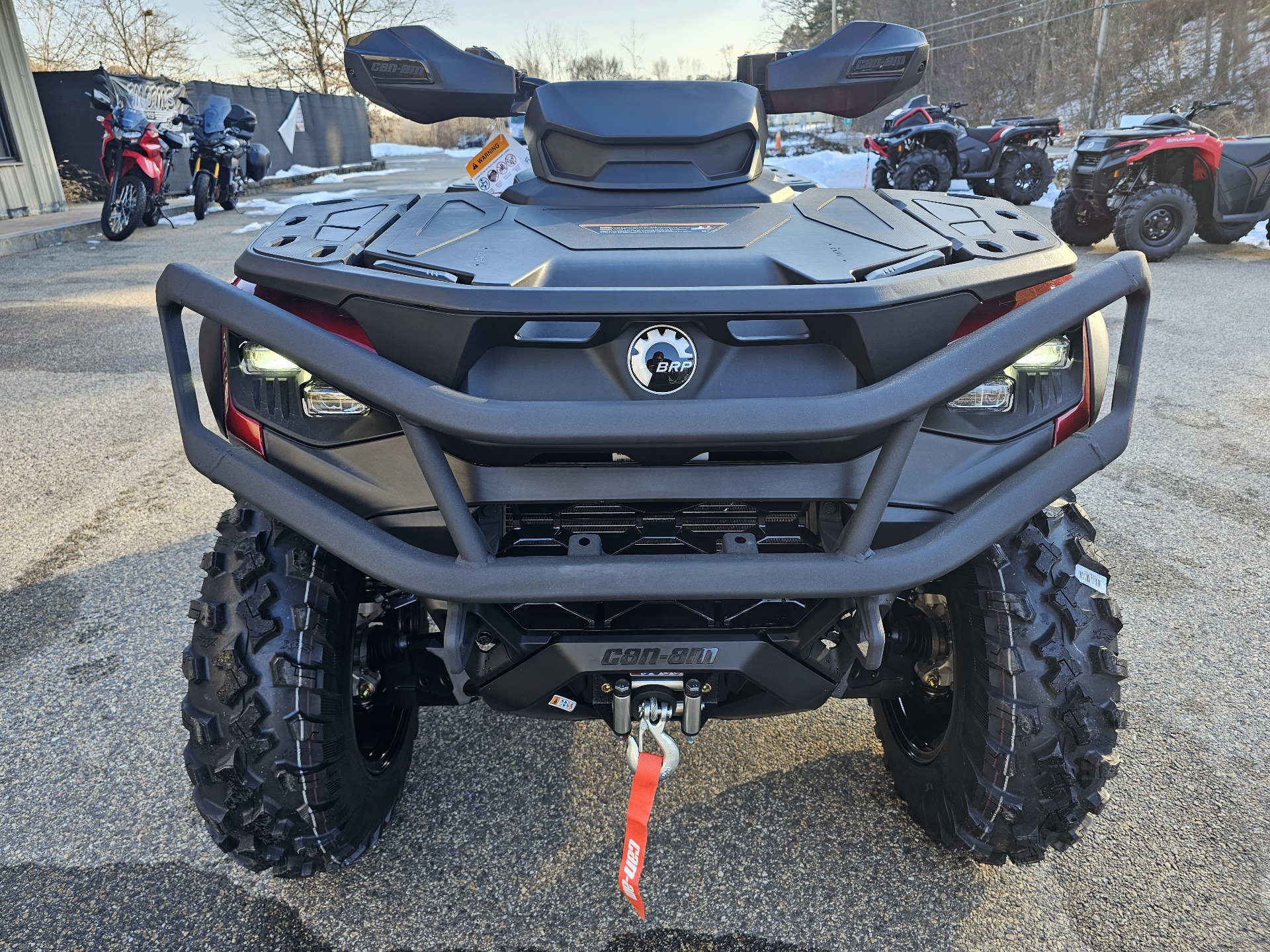 2025 Can-Am Outlander XT 850 in Tyngsboro, Massachusetts - Photo 8