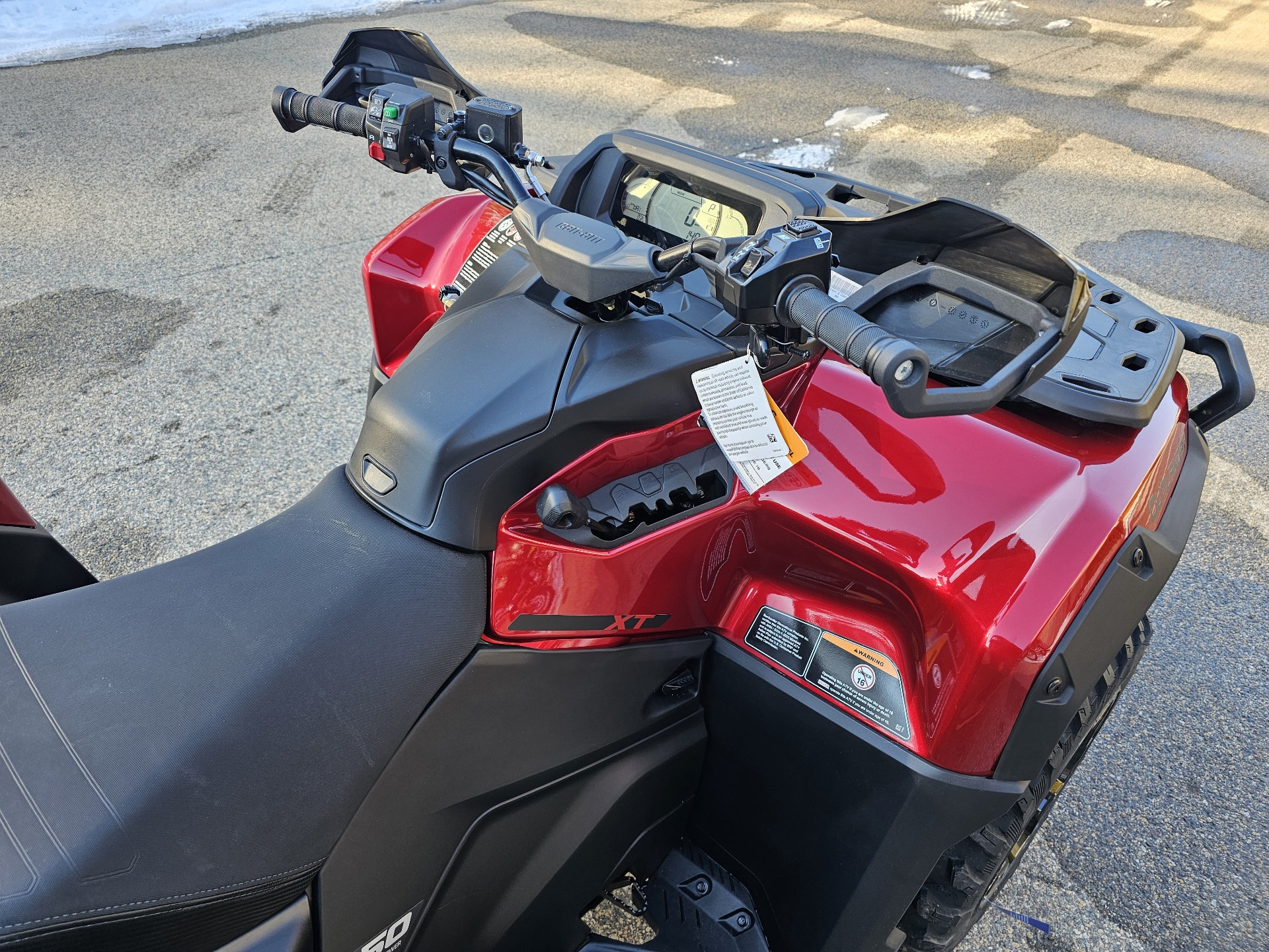 2025 Can-Am Outlander XT 850 in Tyngsboro, Massachusetts - Photo 14