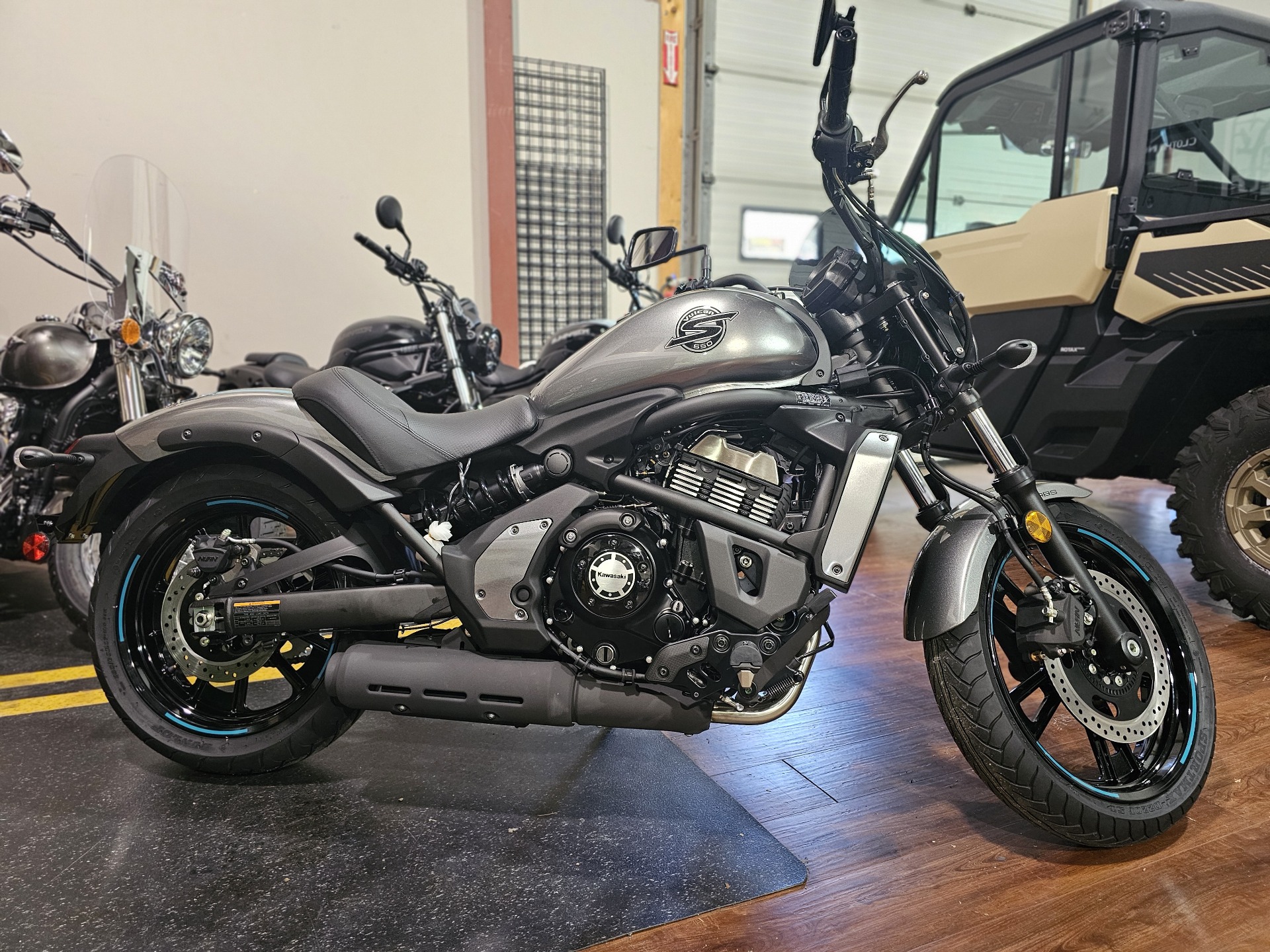 2025 Kawasaki Vulcan S Cafe ABS in Tyngsboro, Massachusetts - Photo 1