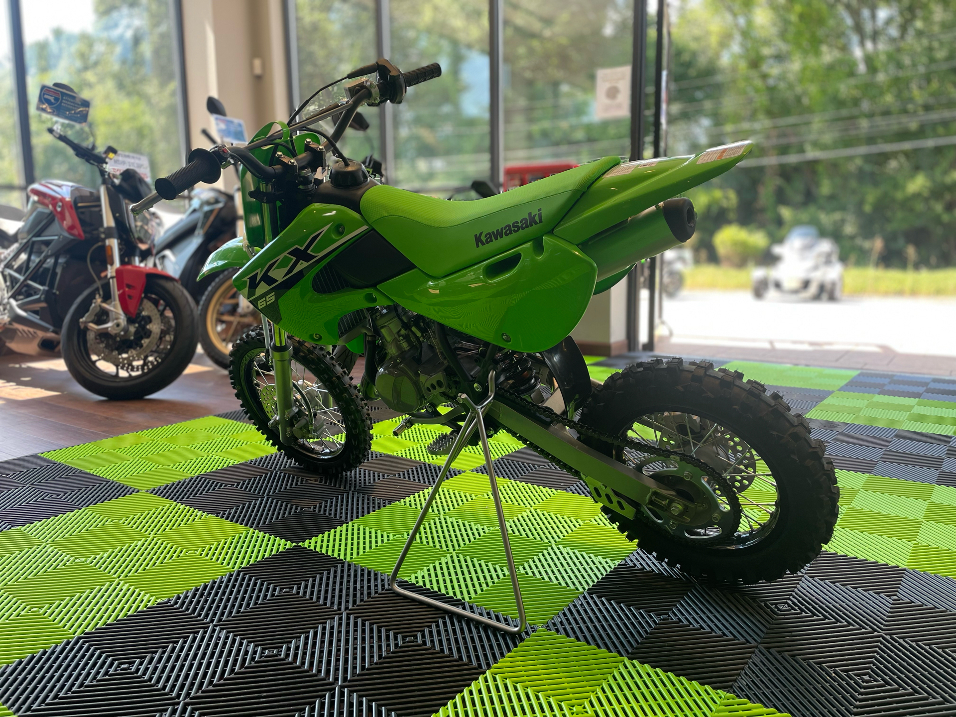 2024 Kawasaki KX 65 in Tyngsboro, Massachusetts - Photo 4