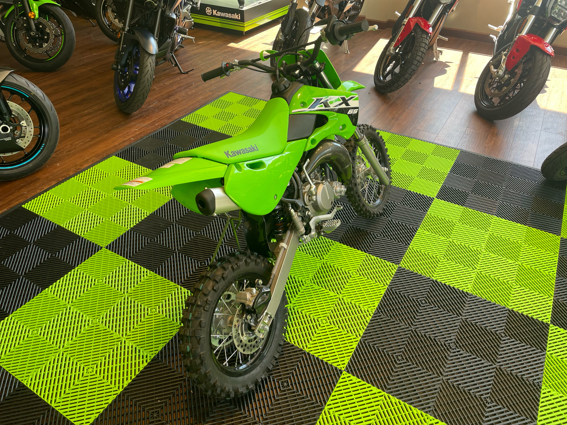 2024 Kawasaki KX 65 in Tyngsboro, Massachusetts - Photo 8