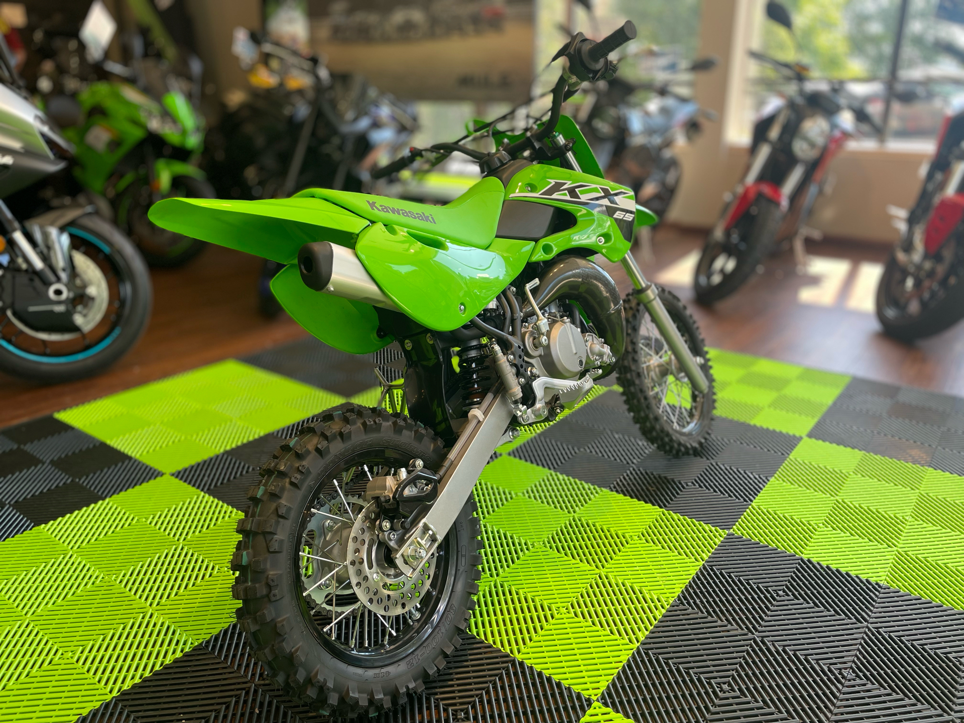 2024 Kawasaki KX 65 in Tyngsboro, Massachusetts - Photo 10
