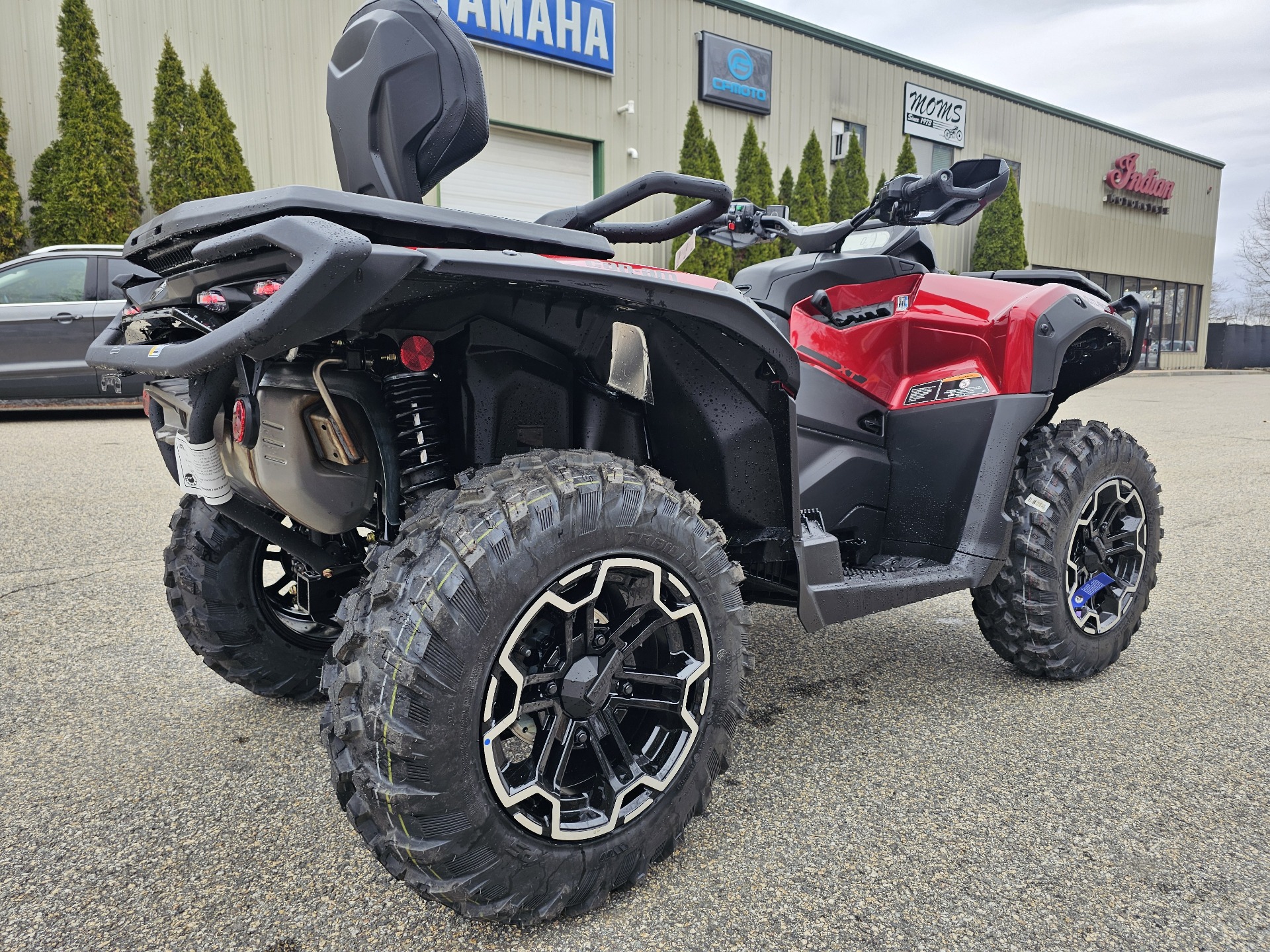 2025 Can-Am Outlander MAX XT 850 in Tyngsboro, Massachusetts - Photo 7