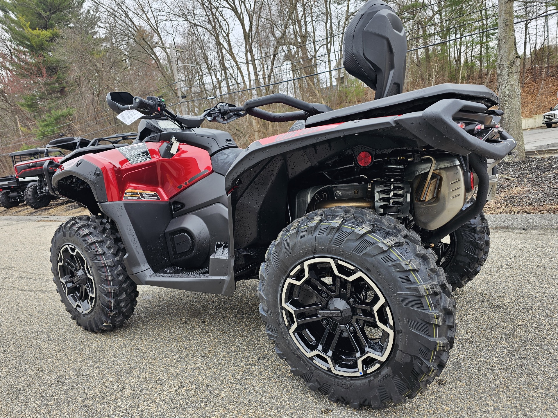 2025 Can-Am Outlander MAX XT 850 in Tyngsboro, Massachusetts - Photo 11