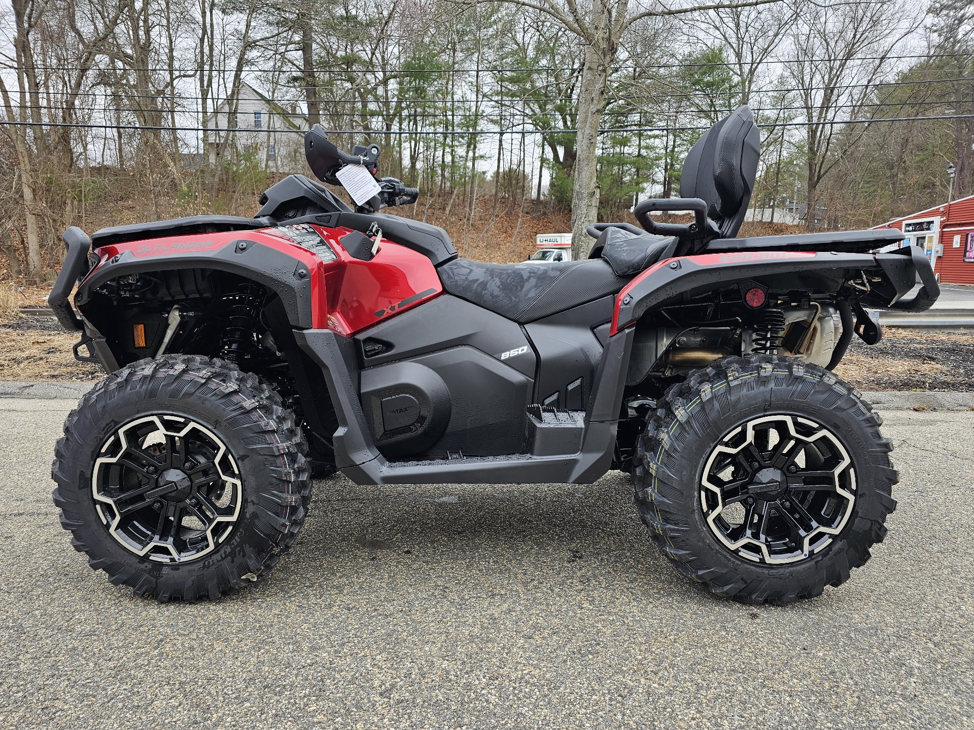 2025 Can-Am Outlander MAX XT 850 in Tyngsboro, Massachusetts - Photo 13