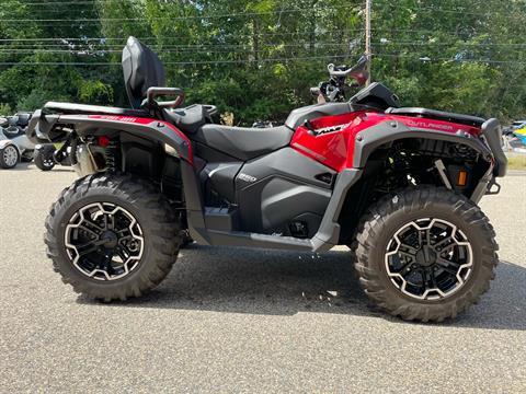 2025 Can-Am Outlander MAX XT 850 in Tyngsboro, Massachusetts - Photo 2