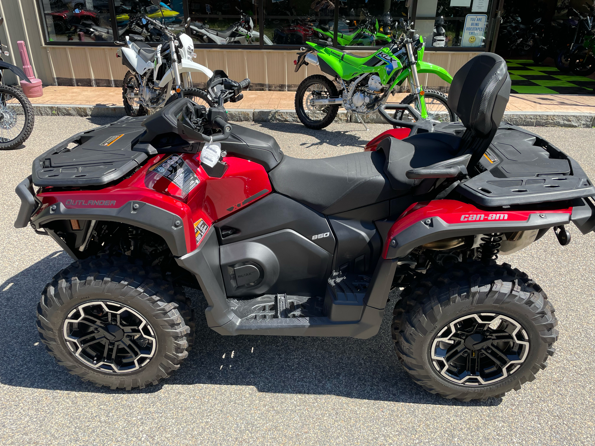 2025 Can-Am Outlander MAX XT 850 in Tyngsboro, Massachusetts - Photo 19