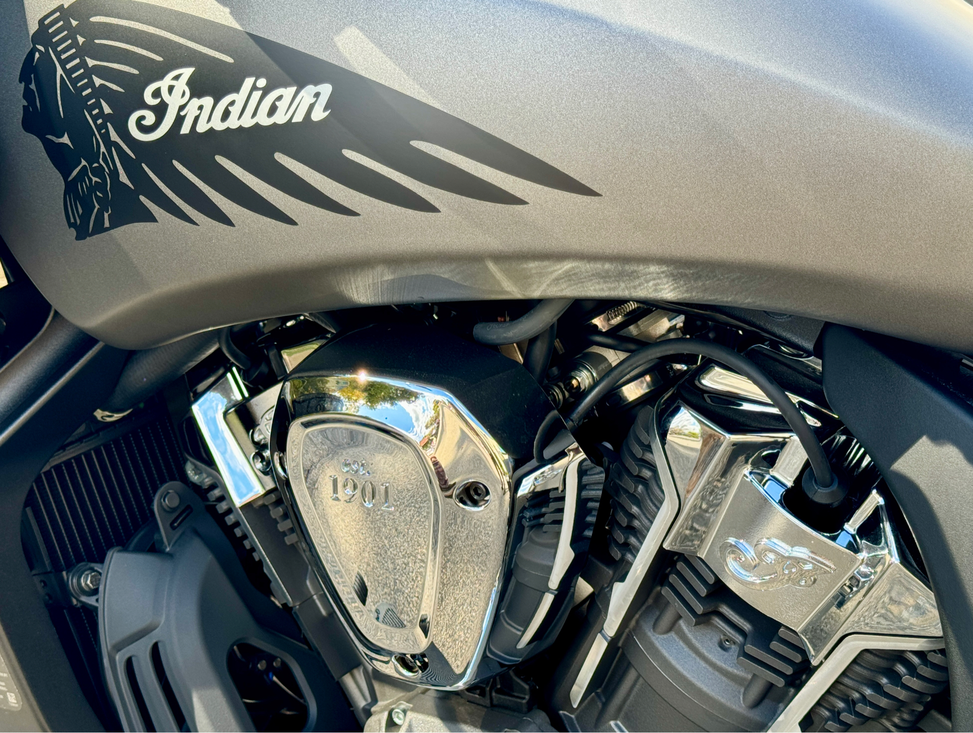 2024 Indian Motorcycle Challenger® in Tyngsboro, Massachusetts - Photo 9
