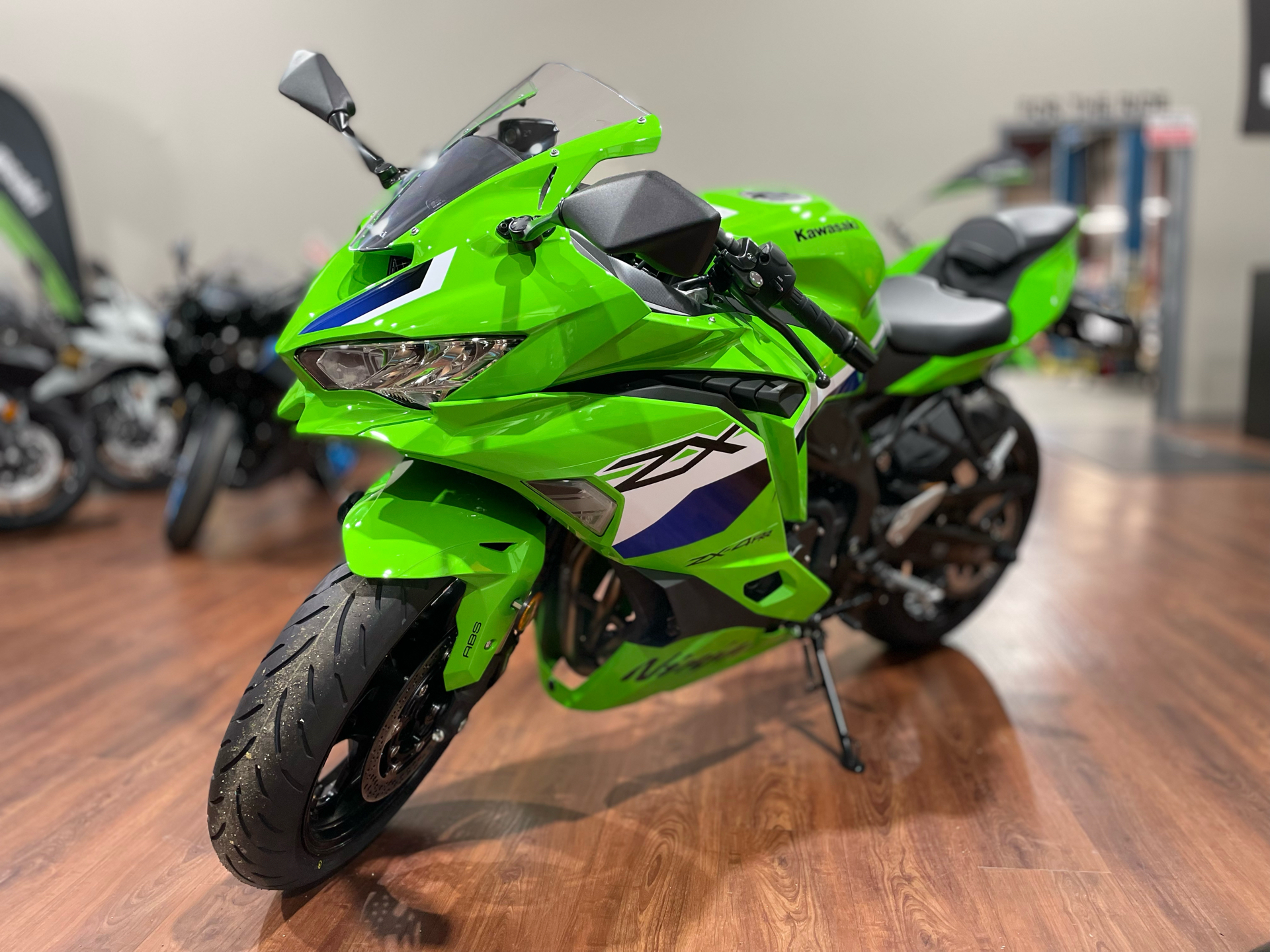 2026 Kawasaki Ninja ZX-4RR ABS in Tyngsboro, Massachusetts - Photo 2