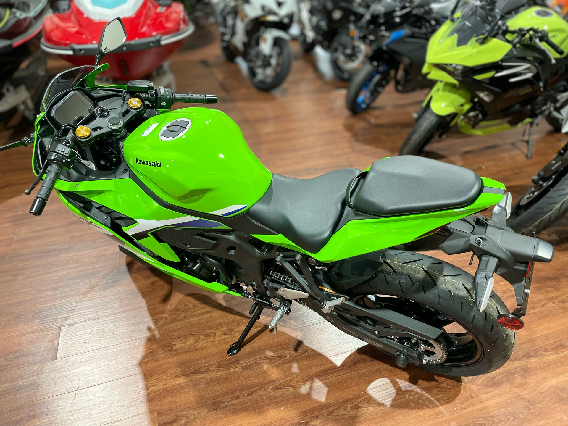 2026 Kawasaki Ninja ZX-4RR ABS in Tyngsboro, Massachusetts - Photo 20
