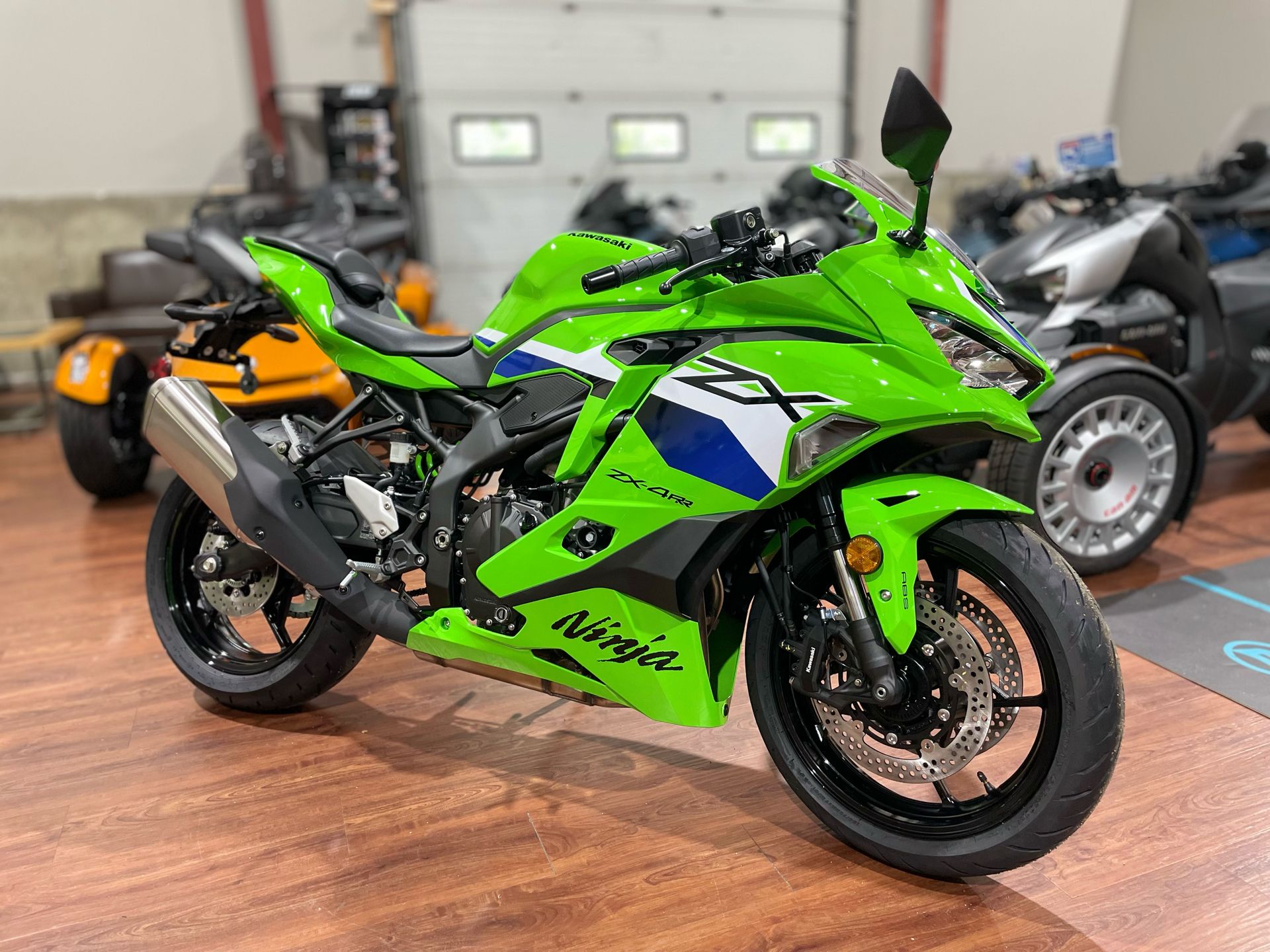 New 2026 Kawasaki Ninja® ZX™-4RR ABS Lime Green Motorcycles For