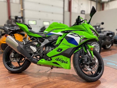 New 2026 Kawasaki Ninja® ZX™-4RR ABS Lime Green Motorcycles For