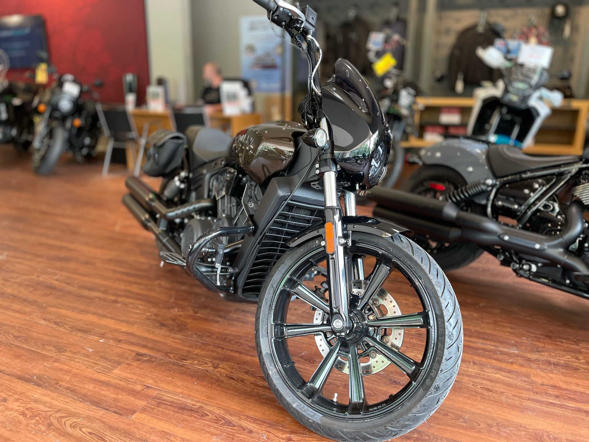 2023 Indian Motorcycle Scout® Rogue Sixty ABS in Tyngsboro, Massachusetts - Photo 3