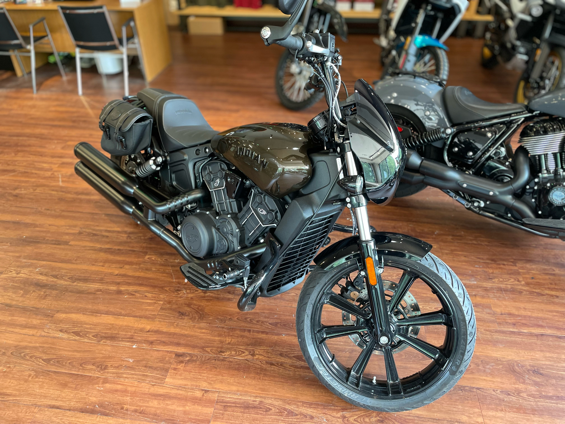 2023 Indian Motorcycle Scout® Rogue Sixty ABS in Tyngsboro, Massachusetts - Photo 11
