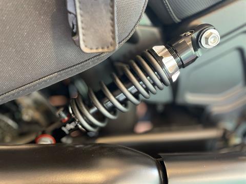 2023 Indian Motorcycle Scout® Rogue Sixty ABS in Tyngsboro, Massachusetts - Photo 14