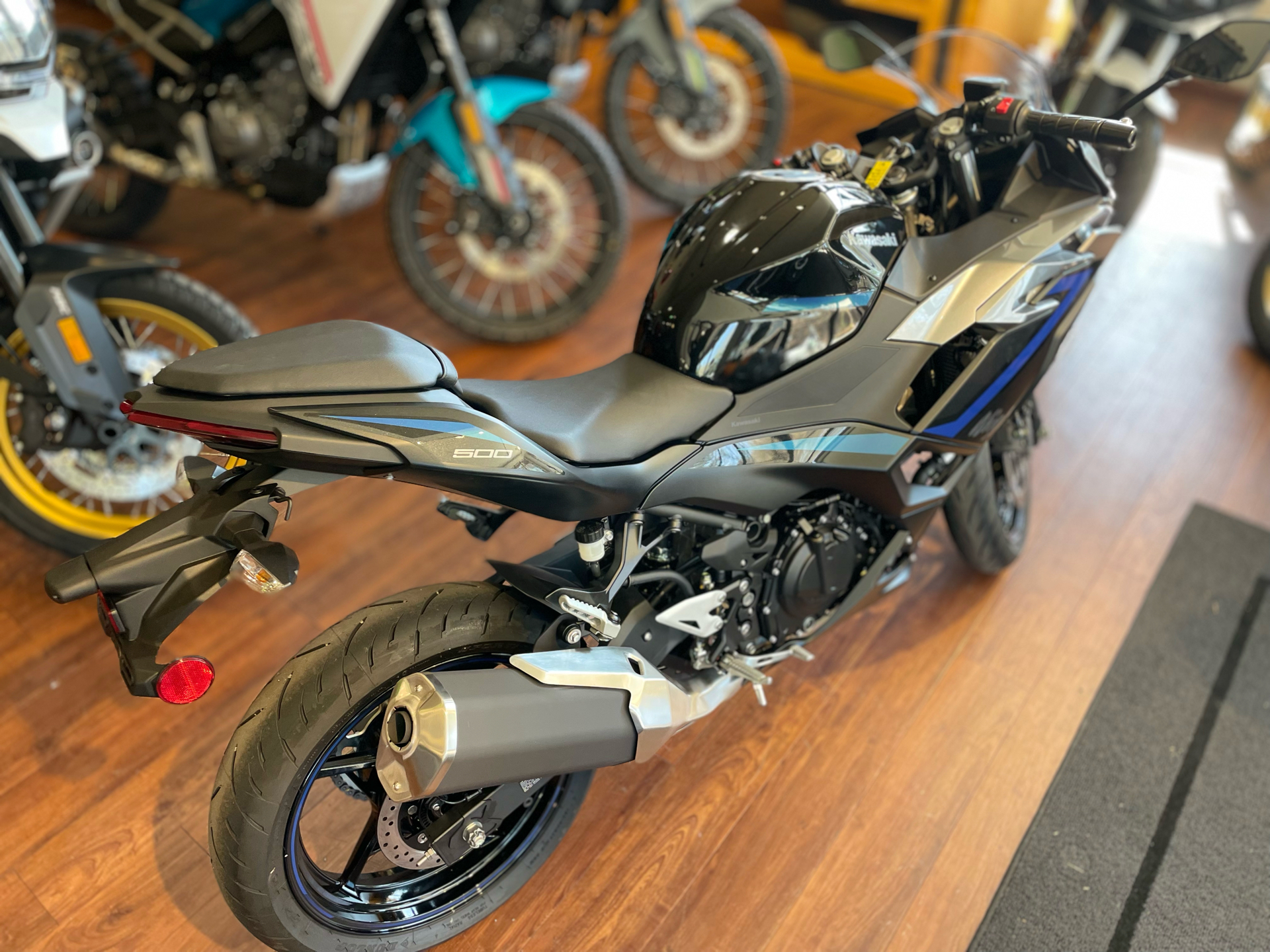 2025 Kawasaki Ninja 500 ABS in Tyngsboro, Massachusetts - Photo 5