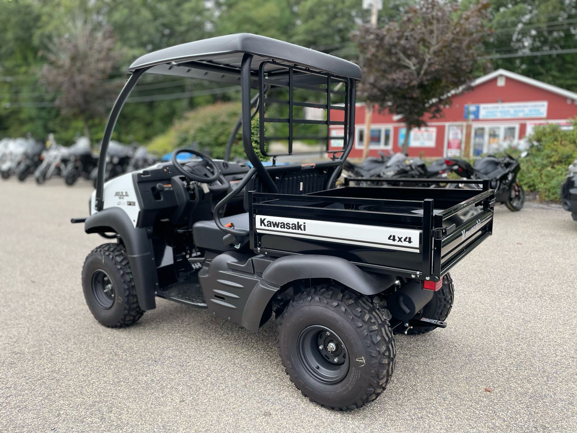 2025 Kawasaki MULE SX 4x4 FE in Tyngsboro, Massachusetts - Photo 9
