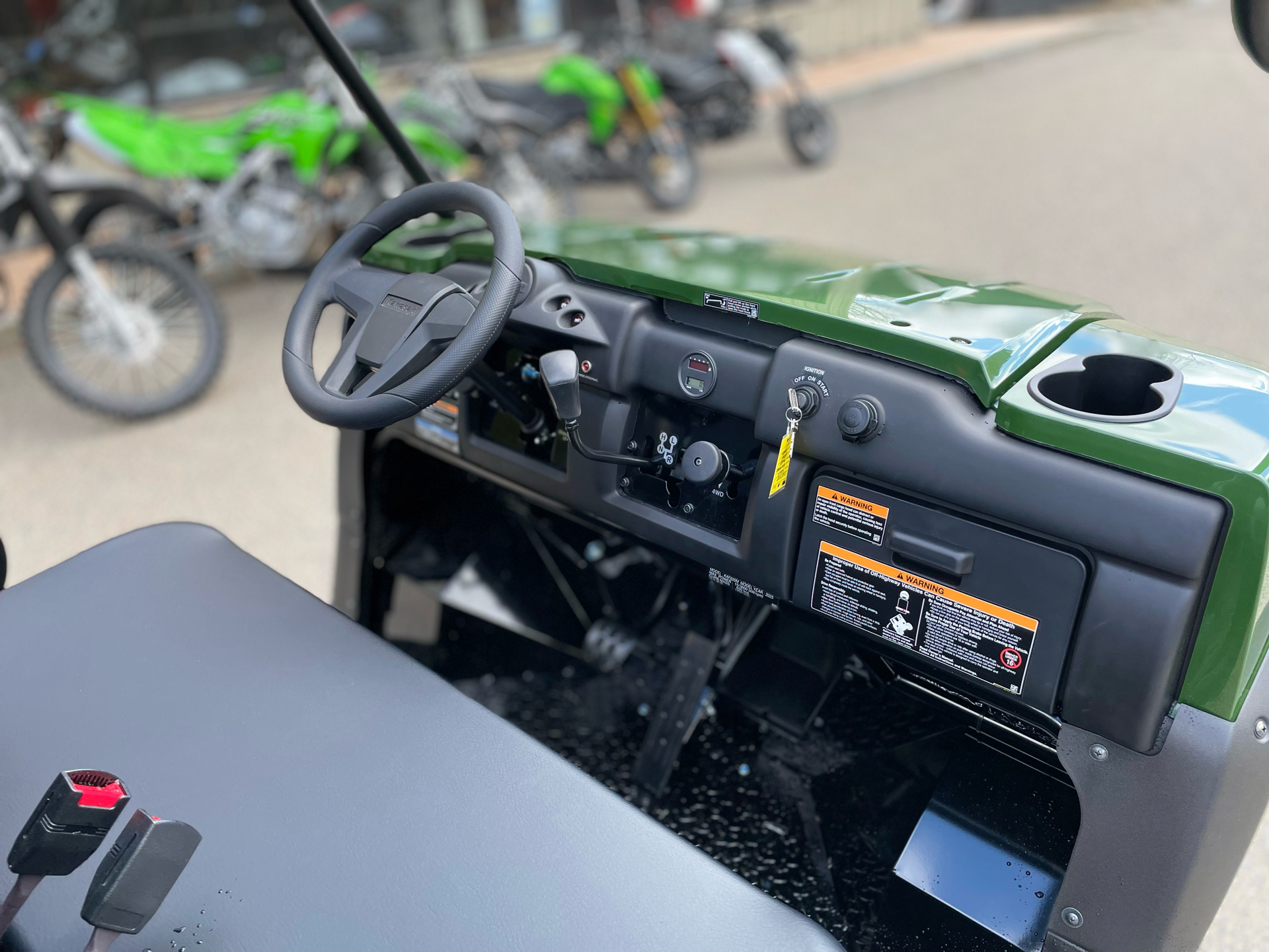 2025 Kawasaki MULE 4010 4x4 in Tyngsboro, Massachusetts - Photo 13