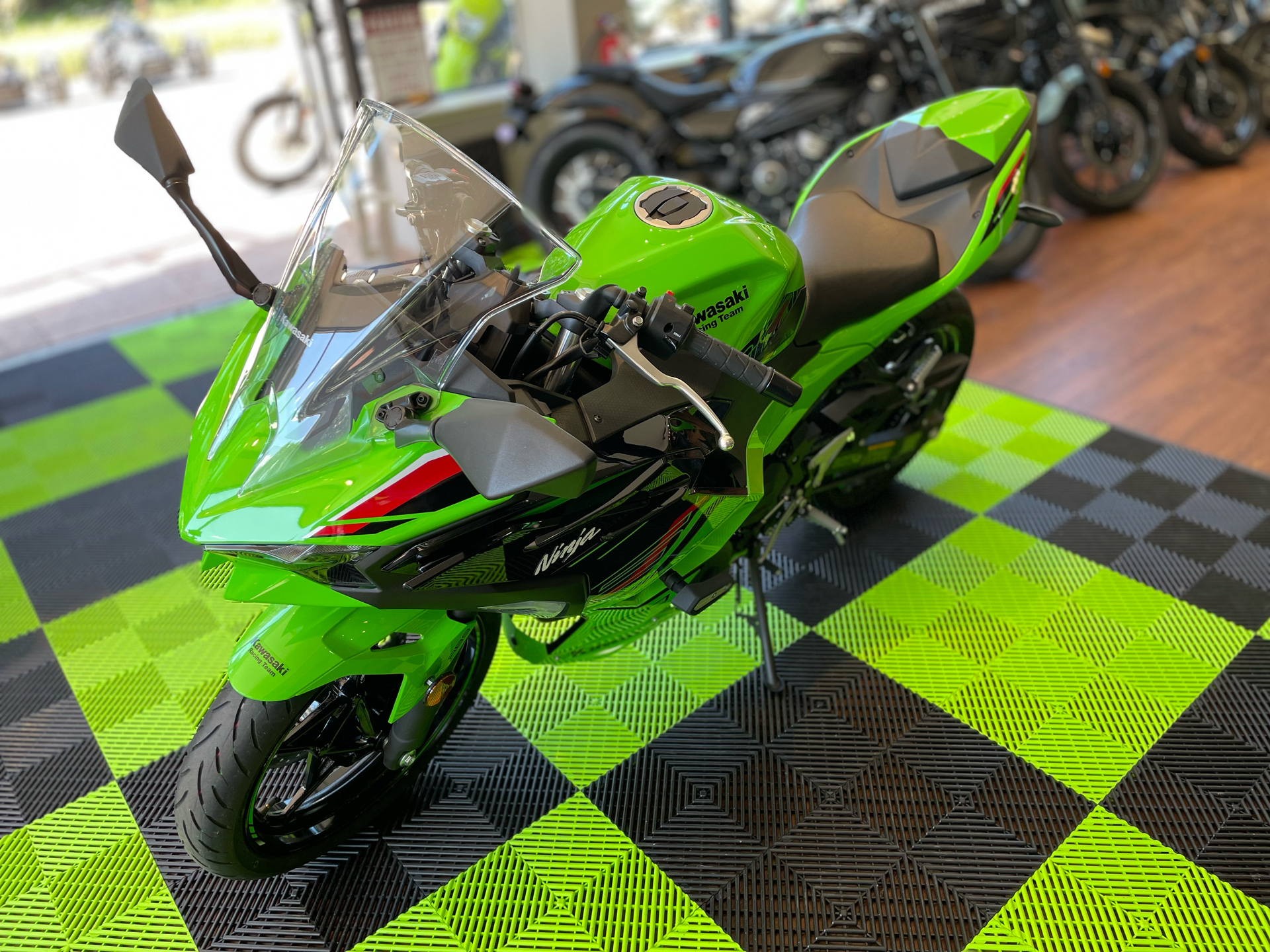 2024 Kawasaki Ninja 500 KRT Edition SE ABS in Tyngsboro, Massachusetts - Photo 15