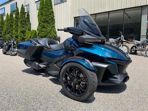 2024 Can-Am Spyder RT in Tyngsboro, Massachusetts - Photo 2