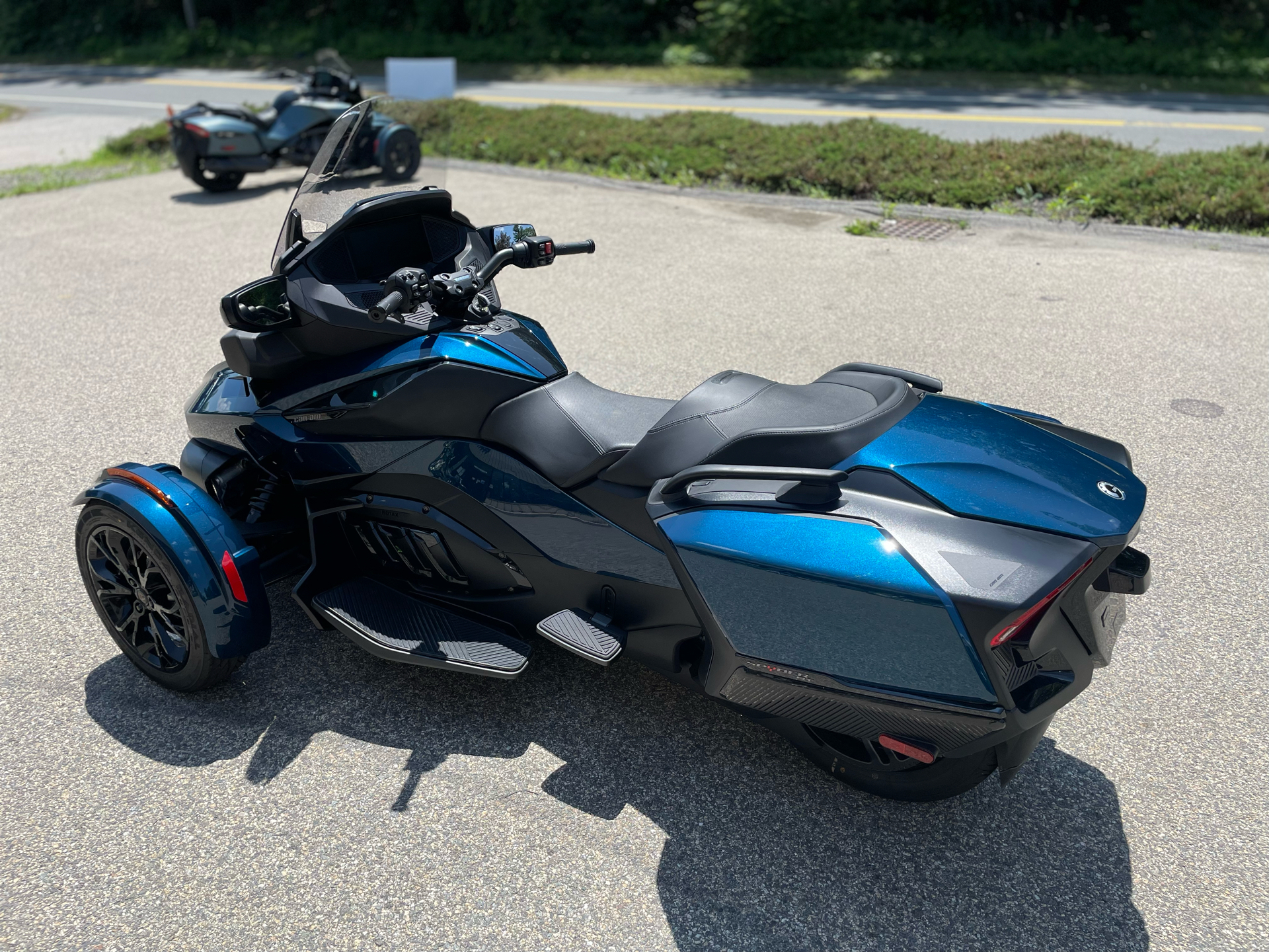 2024 Can-Am Spyder RT in Tyngsboro, Massachusetts - Photo 9