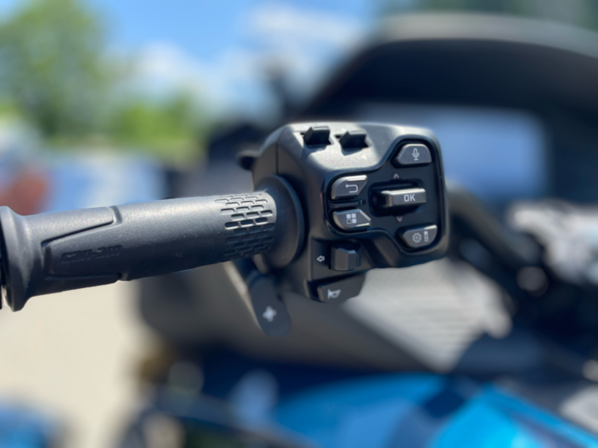 2024 Can-Am Spyder RT in Tyngsboro, Massachusetts - Photo 18