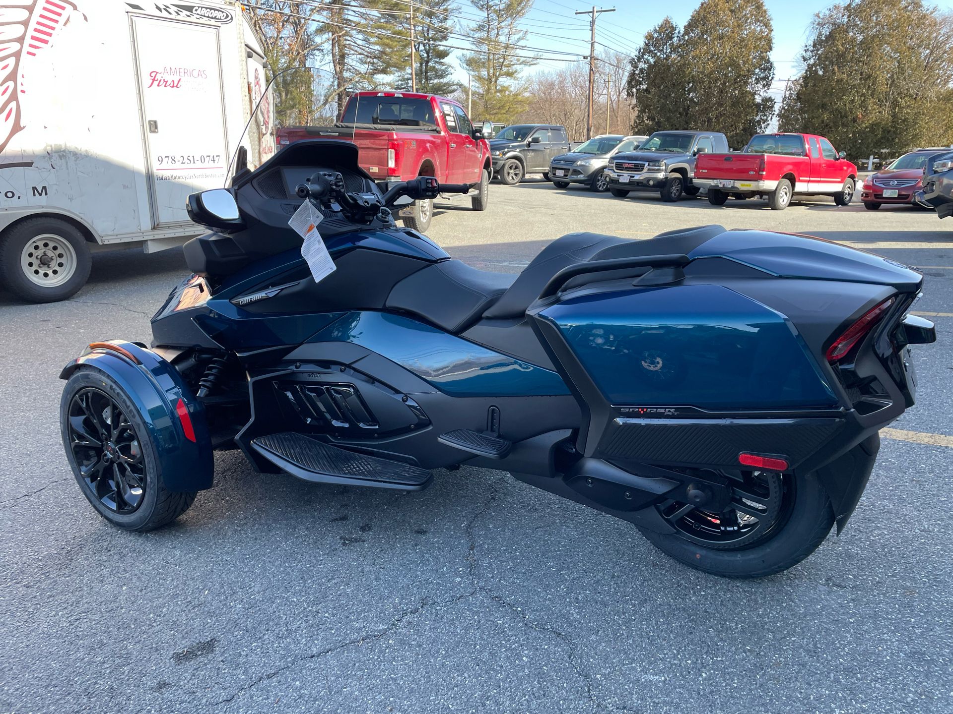 2024 Can-Am Spyder RT in Tyngsboro, Massachusetts - Photo 7