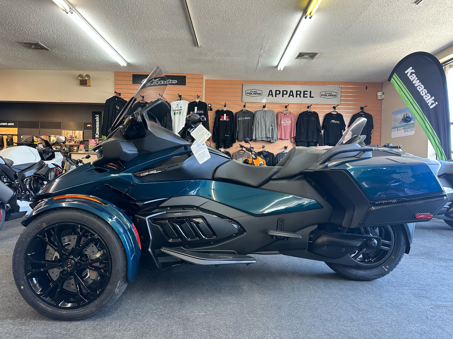 2024 Can-Am Spyder RT in Tyngsboro, Massachusetts - Photo 18