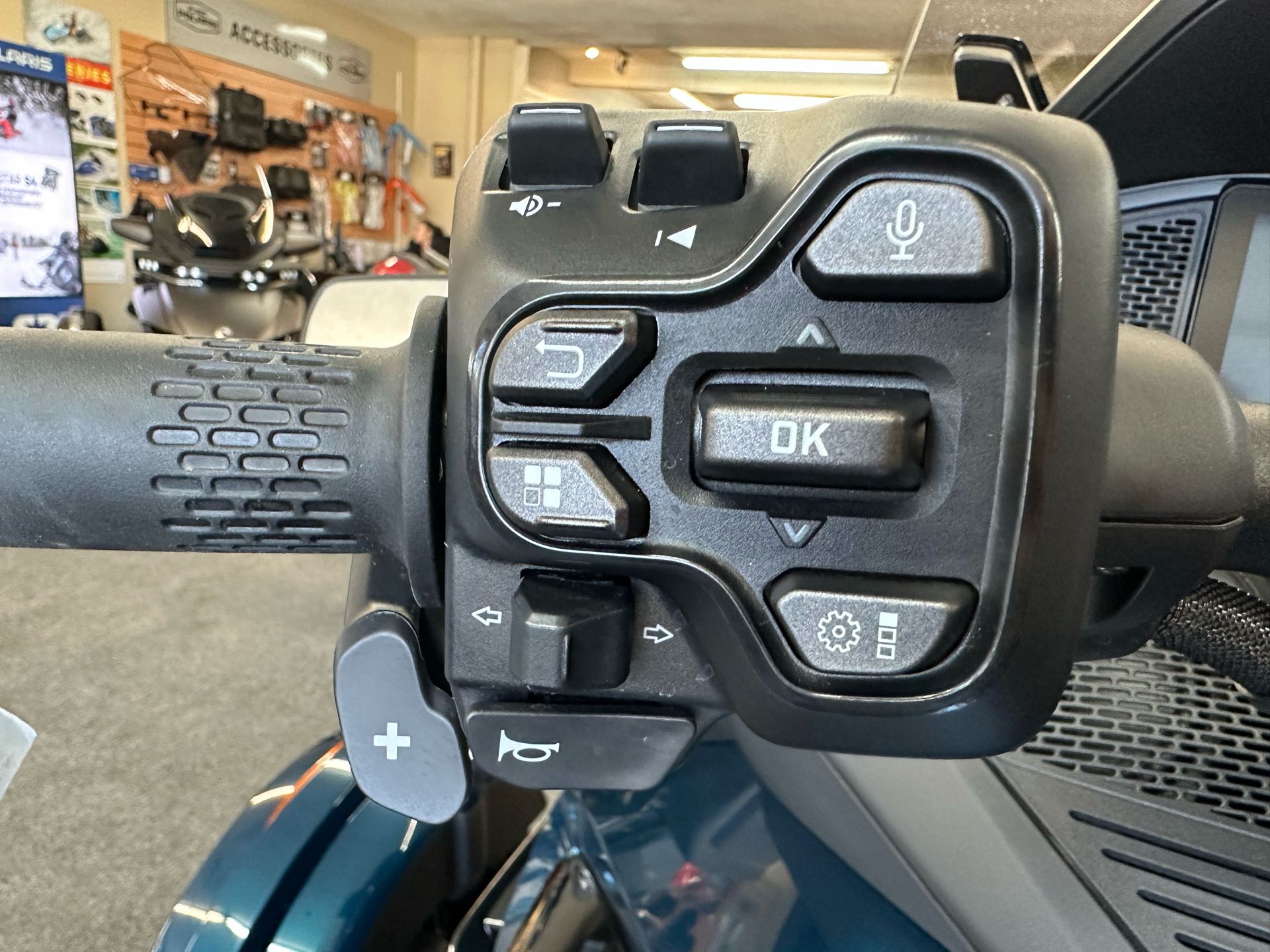 2024 Can-Am Spyder RT in Tyngsboro, Massachusetts - Photo 26