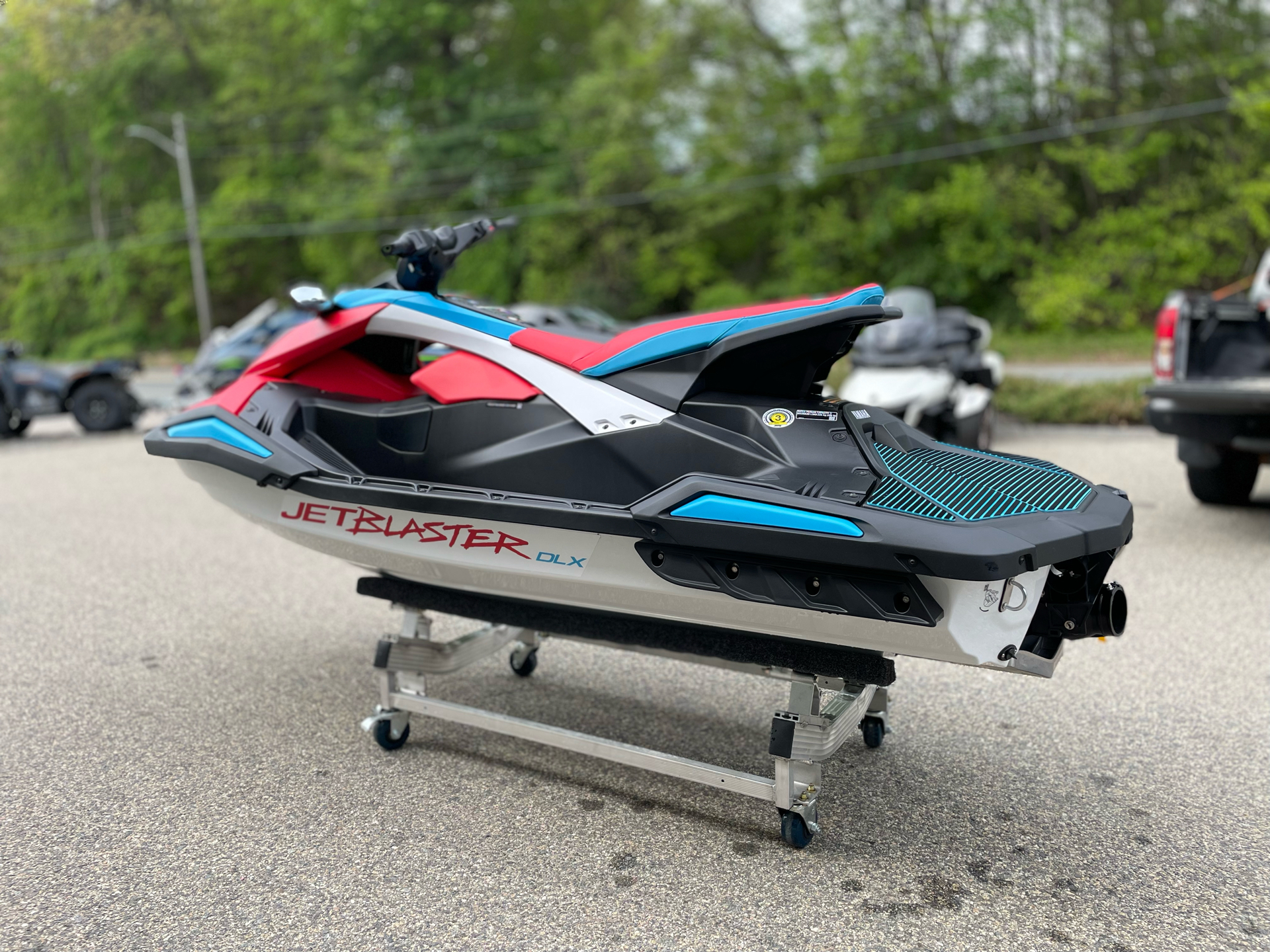 2025 Yamaha JetBlaster DLX 3-Up in Tyngsboro, Massachusetts - Photo 4