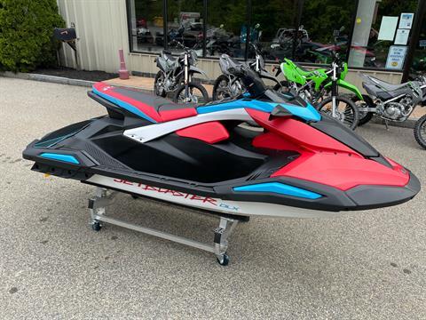 2025 Yamaha JetBlaster DLX 3-Up in Tyngsboro, Massachusetts - Photo 16