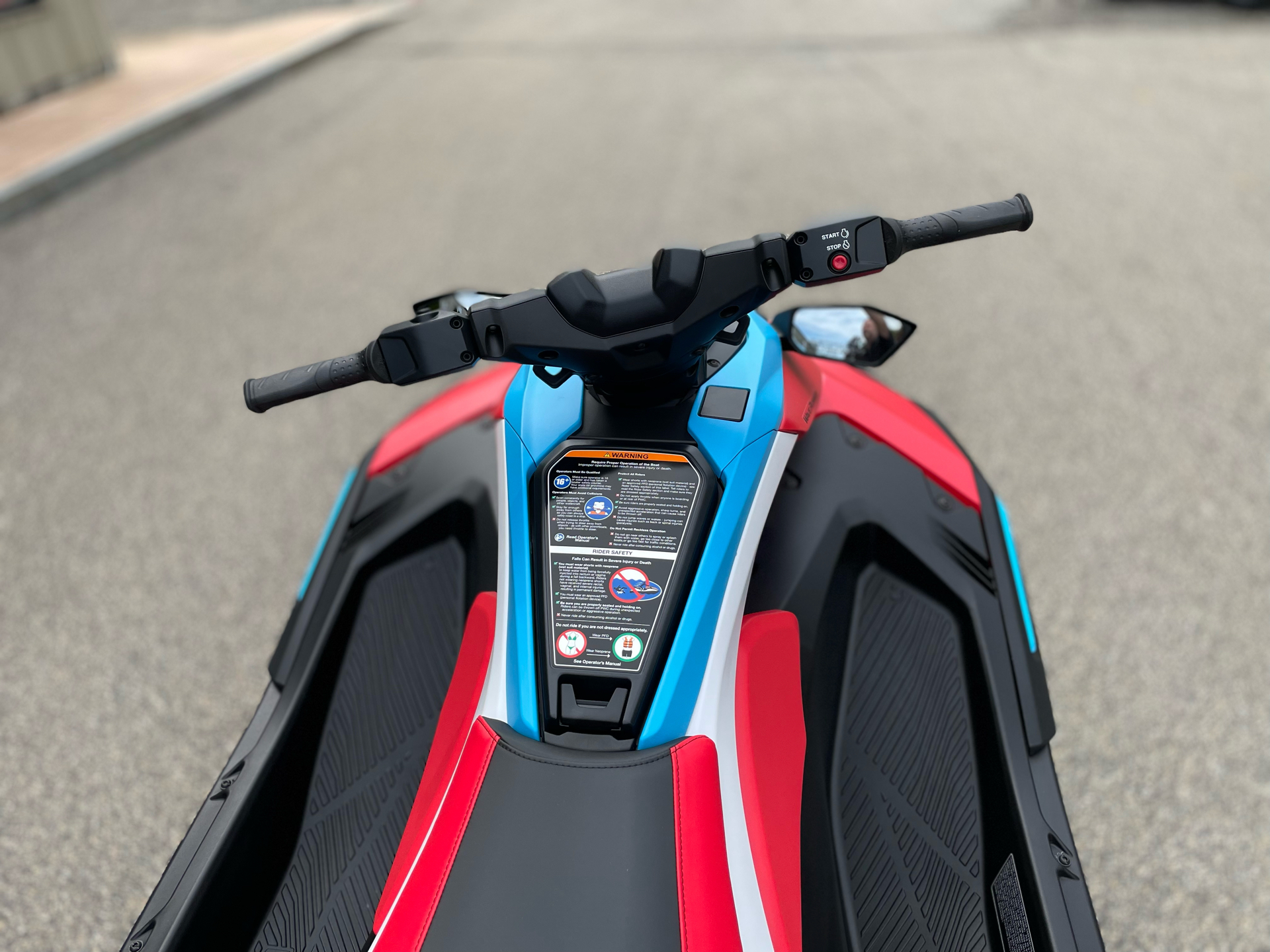 2025 Yamaha JetBlaster DLX 3-Up in Tyngsboro, Massachusetts - Photo 17