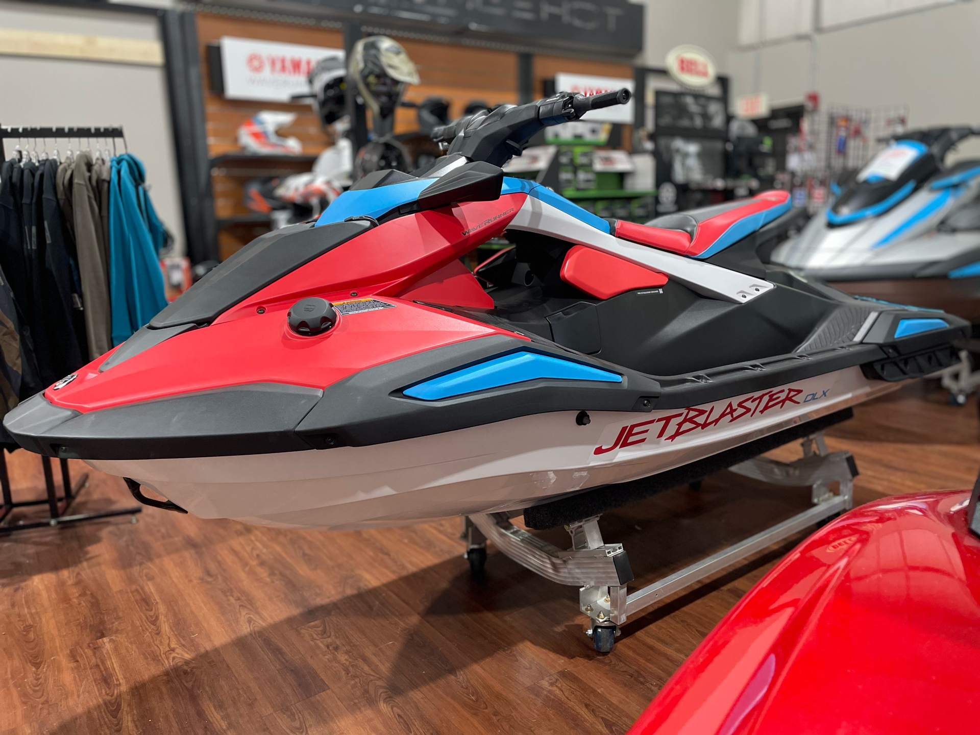 2025 Yamaha JetBlaster DLX 3-Up in Tyngsboro, Massachusetts - Photo 1