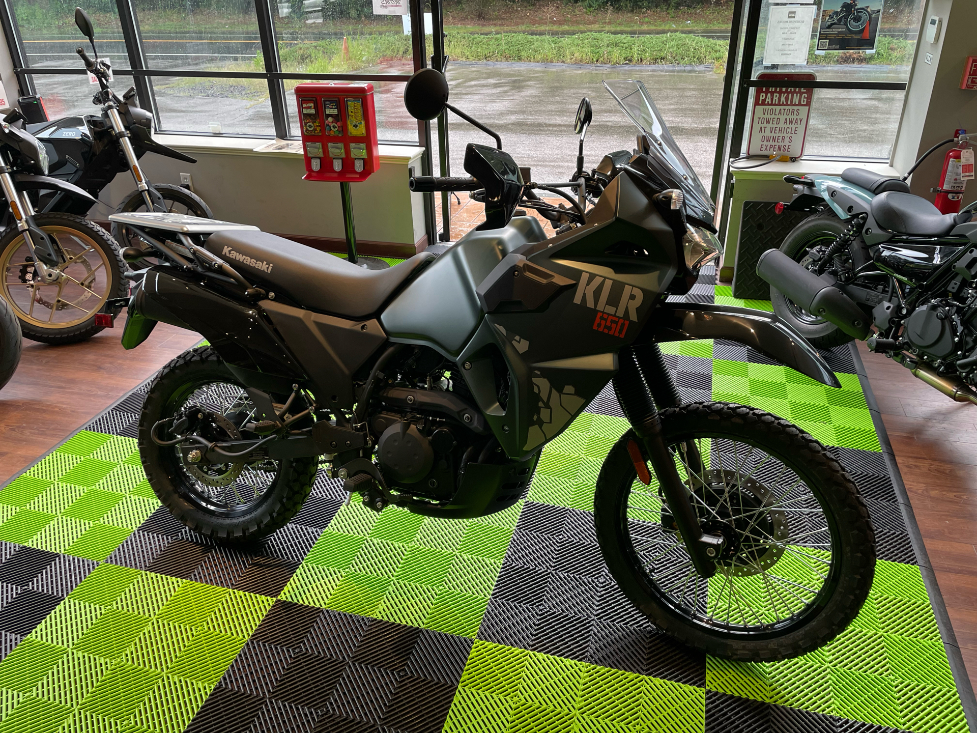 2025 Kawasaki KLR 650 in Tyngsboro, Massachusetts - Photo 7