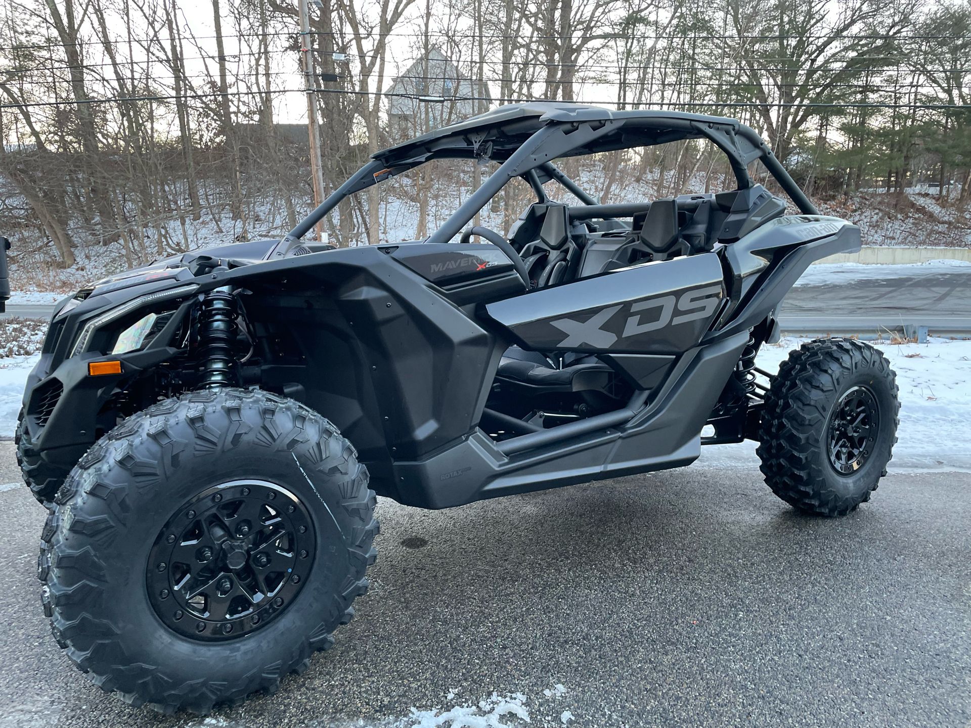 2025 Can-Am Maverick X3 X DS Turbo RR with Smart-Shox in Tyngsboro, Massachusetts - Photo 3