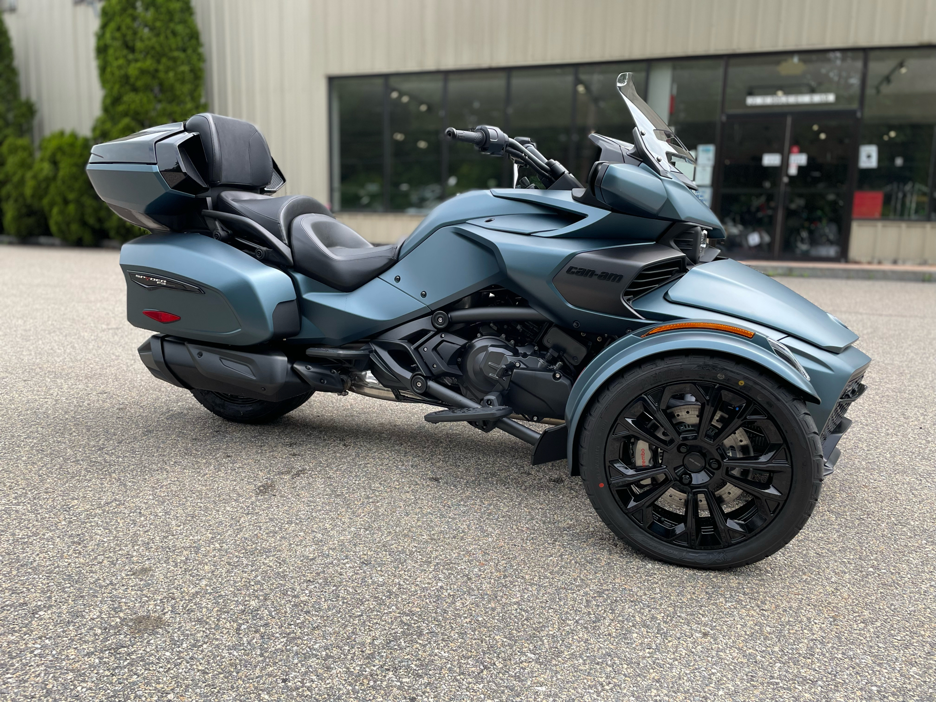 2025 Can-Am Spyder F3 Limited in Tyngsboro, Massachusetts - Photo 6