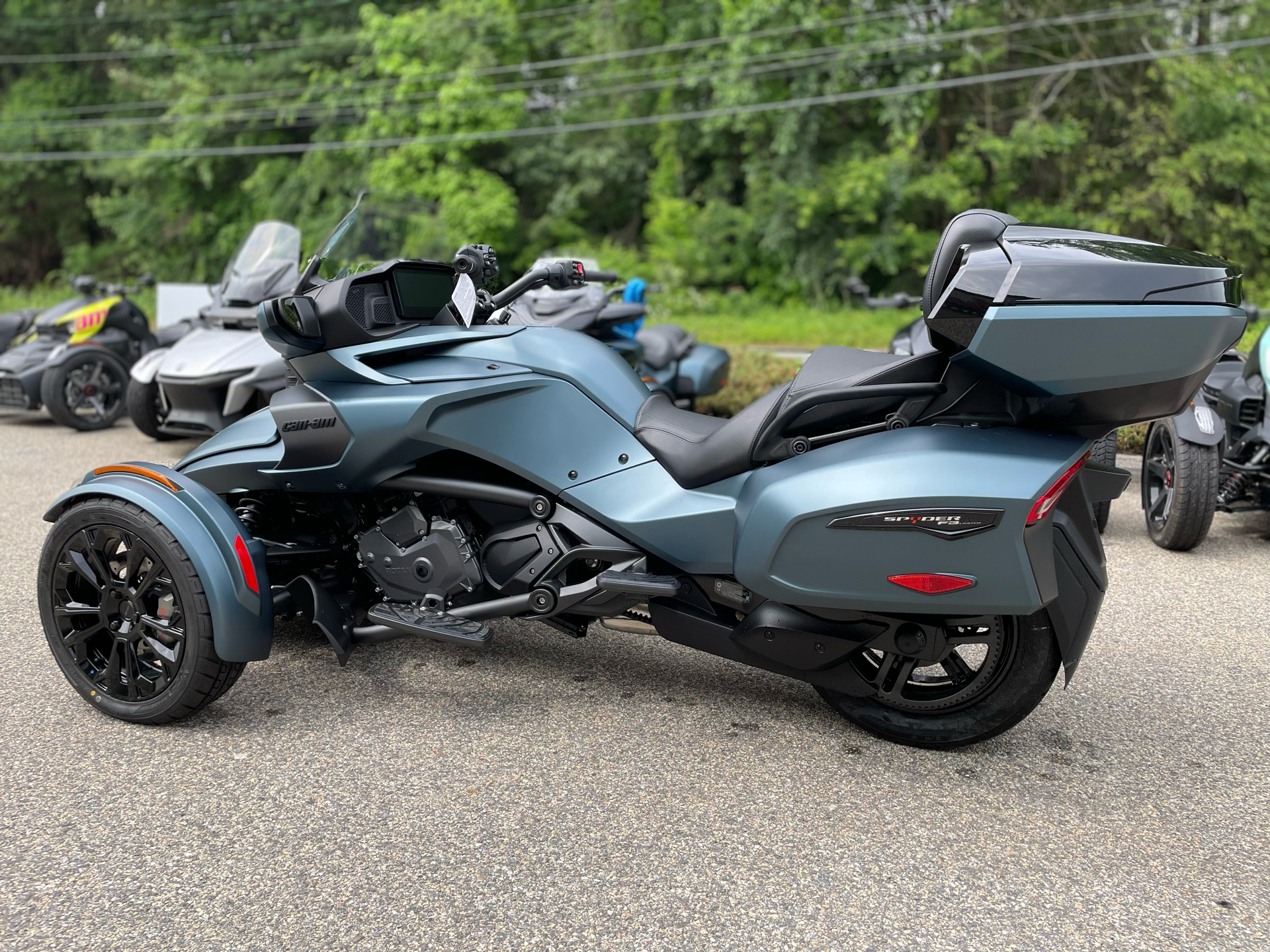 2025 Can-Am Spyder F3 Limited in Tyngsboro, Massachusetts - Photo 8