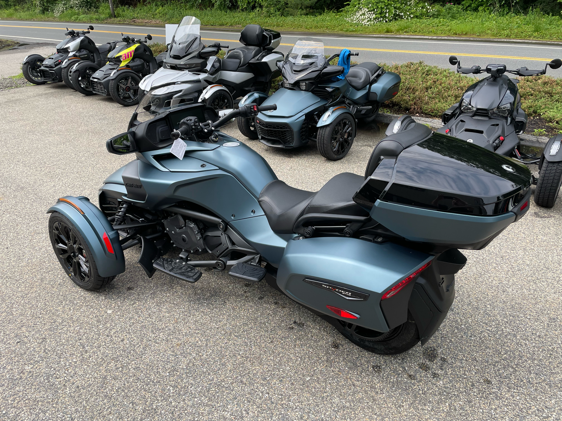 2025 Can-Am Spyder F3 Limited in Tyngsboro, Massachusetts - Photo 10