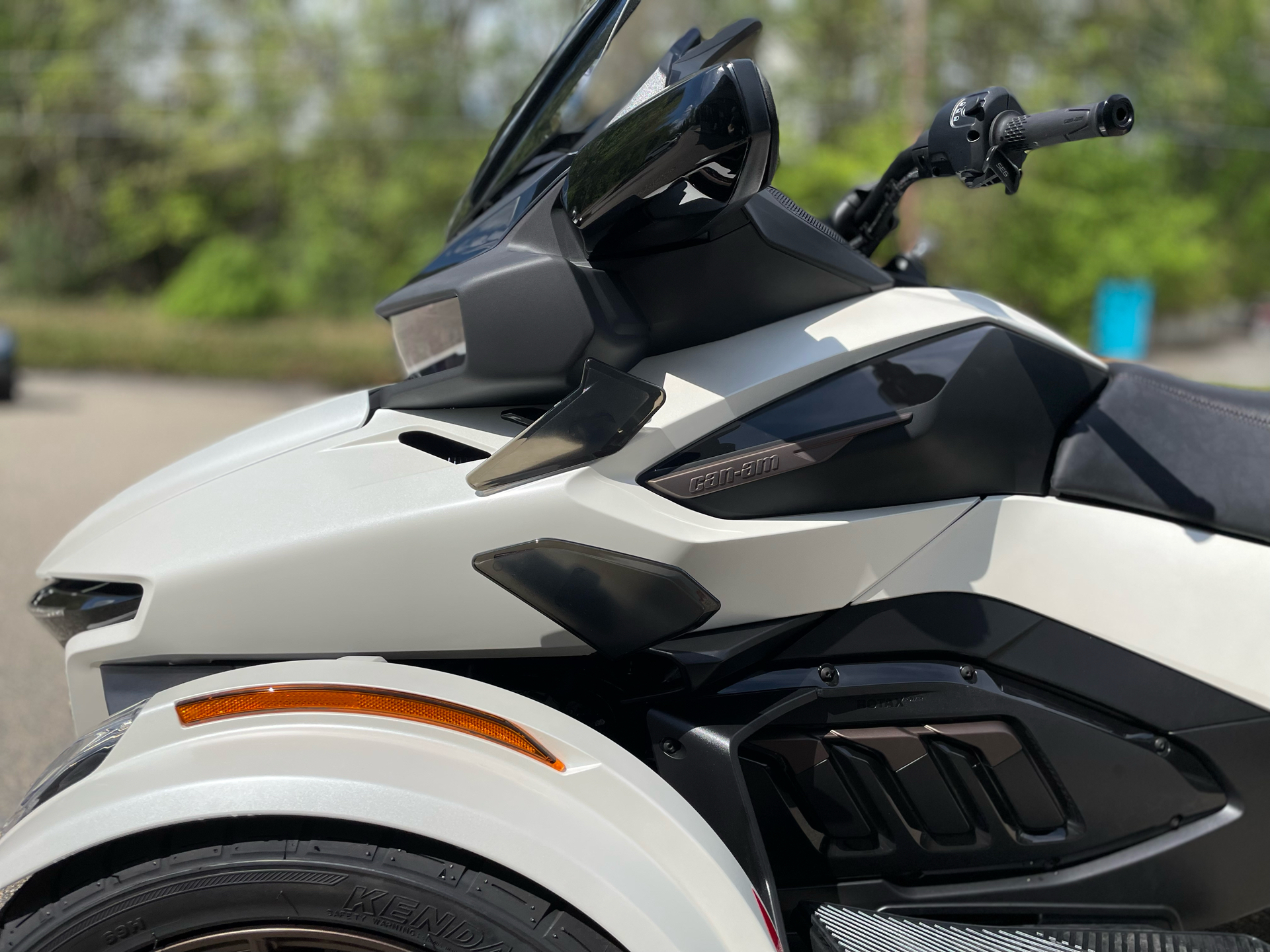 2025 Can-Am Spyder RT Sea-to-Sky in Tyngsboro, Massachusetts - Photo 19