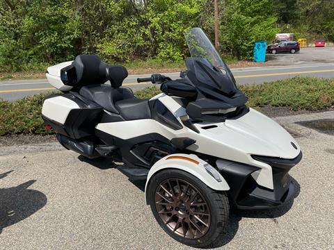 2025 Can-Am Spyder RT Sea-to-Sky in Tyngsboro, Massachusetts - Photo 21