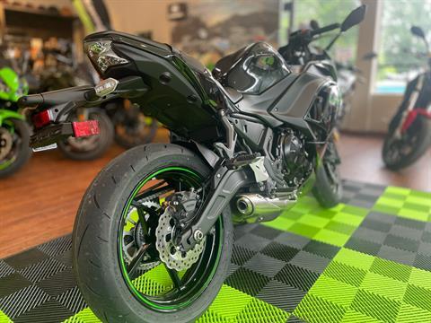 2025 Kawasaki Ninja 650 in Tyngsboro, Massachusetts - Photo 11