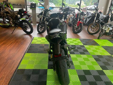 2025 Kawasaki Ninja 650 in Tyngsboro, Massachusetts - Photo 12