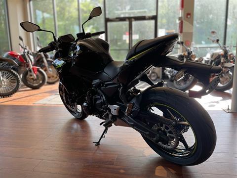 2024 Kawasaki Z650 in Tyngsboro, Massachusetts - Photo 14