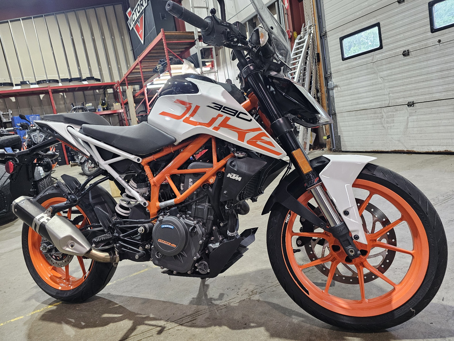 2020 KTM 390 Duke in Tyngsboro, Massachusetts - Photo 3