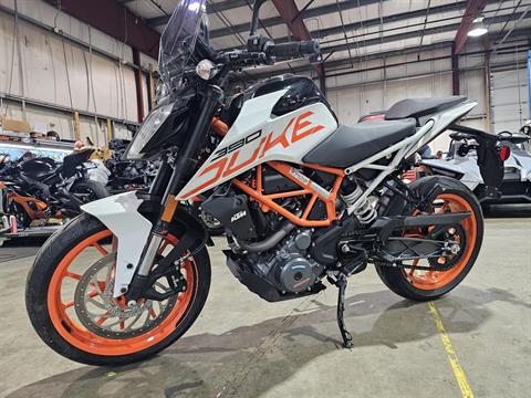 2020 KTM 390 Duke in Tyngsboro, Massachusetts - Photo 5